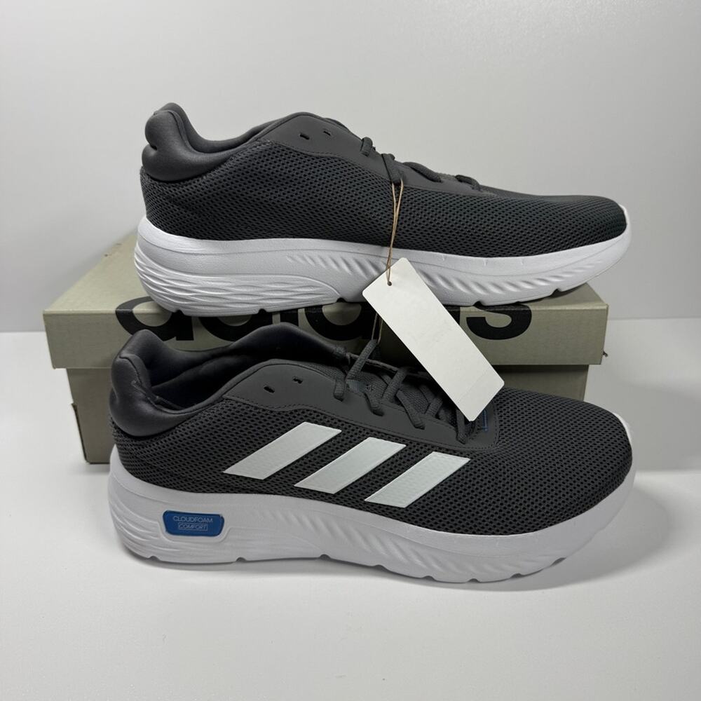 NIB •adidas Men’s Cloudfoam Comfy Size: 13